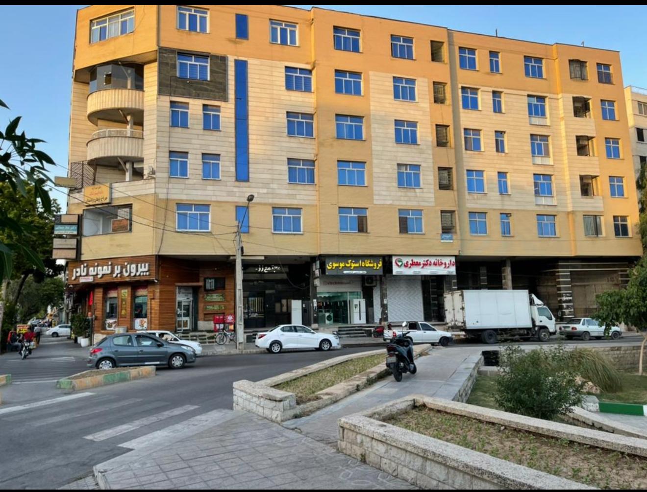 آپارتمان دو خوابه نرگس