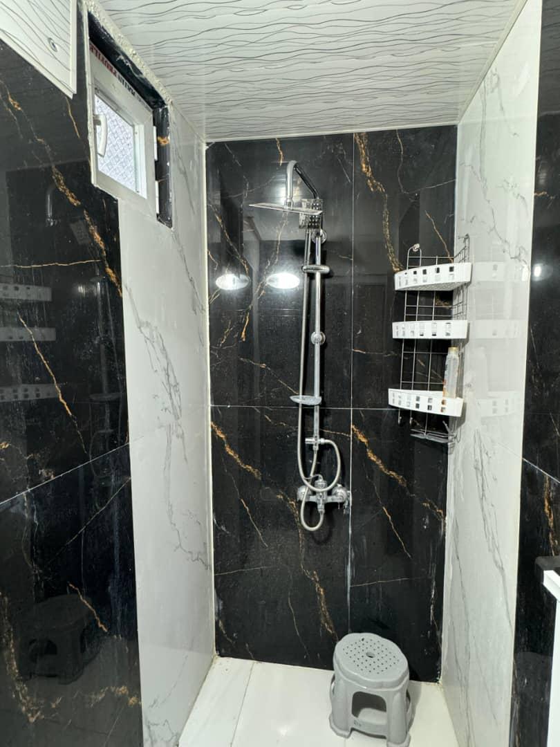کلبه سوئیسی پناه لفور