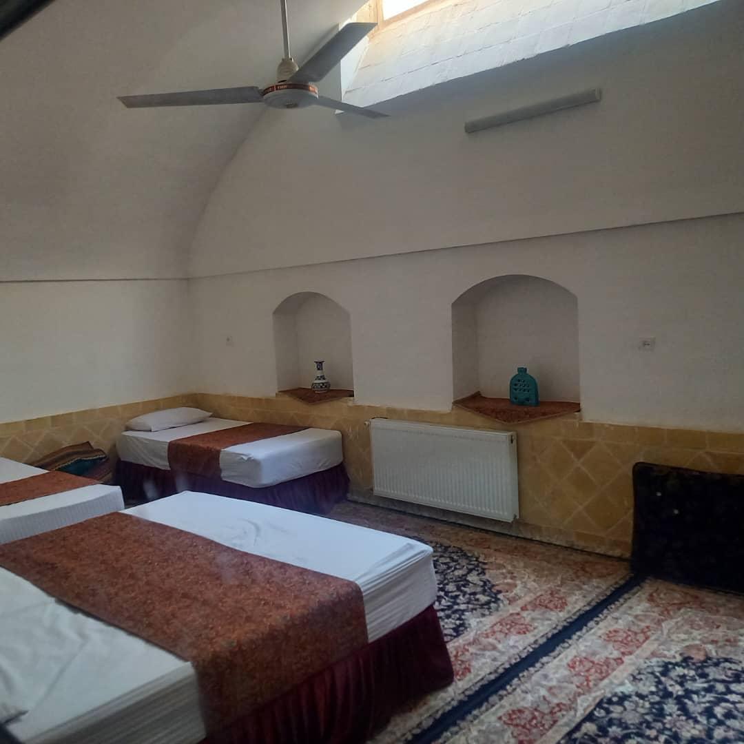 اقامتگاه بومگردی میدون شاه