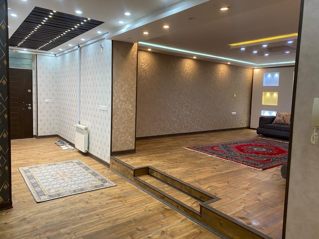 آپارتمان سه خواب لاكچری جمهوری