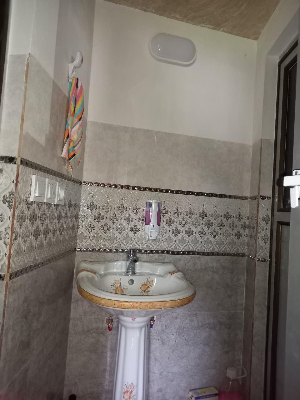 سوئیت ماه تی تی 