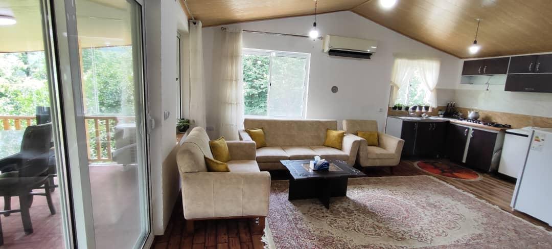 ویلای تکخواب جنگلی بلوط