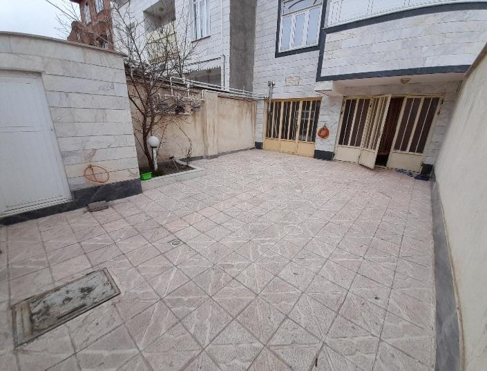 سوئیت دربستی همکف نصیری 