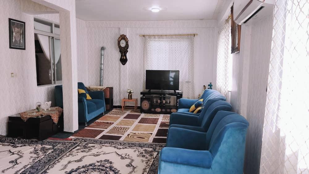 ویلای دوخوابه با حیاطی سرسبز