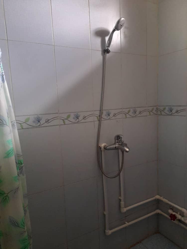 خانه باغ سر سبز در طالقان