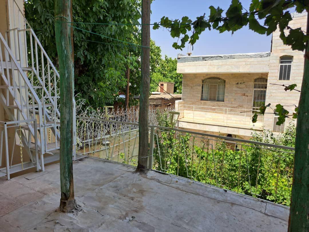 سوئیت 40 متری سنتی طبقه دوم