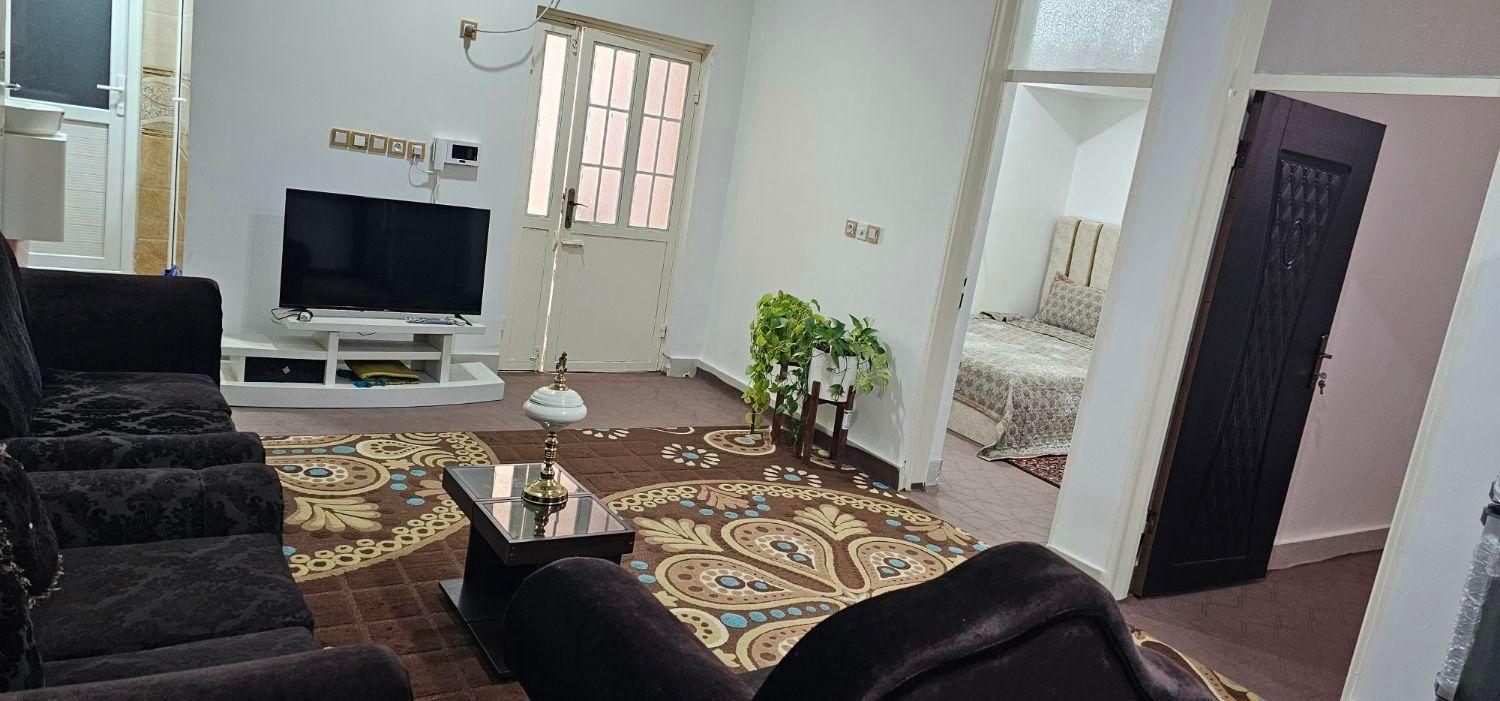 واحد تمیز نزدیک به دریا