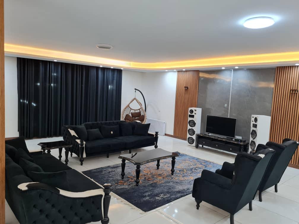 ویلایی پنج خواب عمارت طلایی