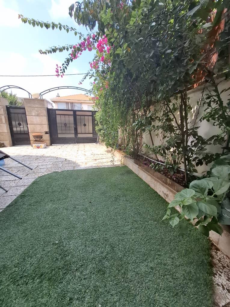 واحد تک خواب دنج
