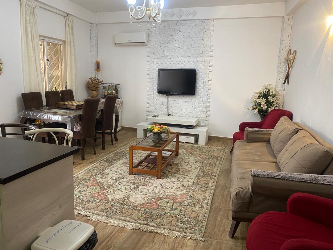 ویلایی تک خواب با حیاط دنج