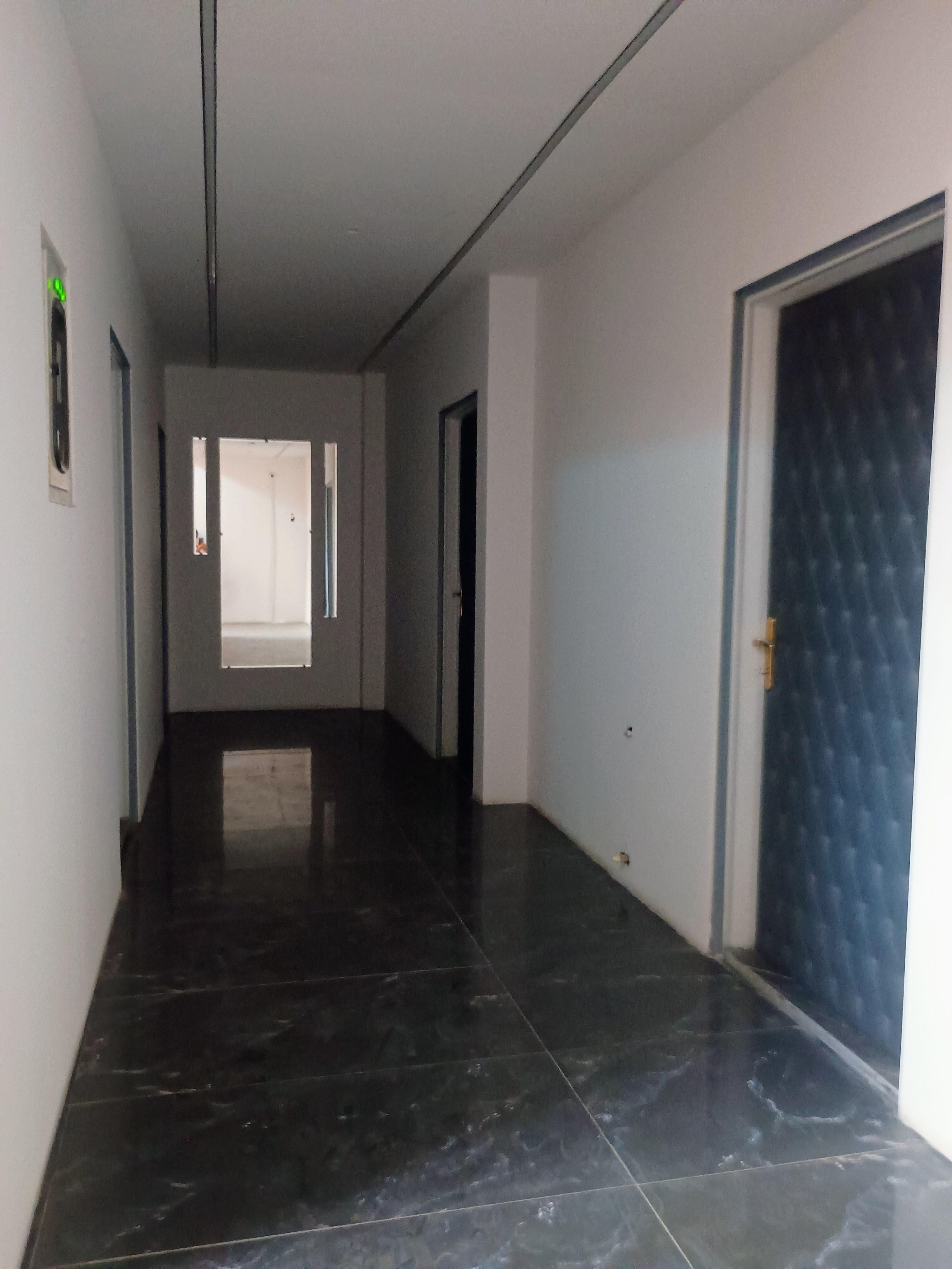 جهان سوئیت پنج نفره 1