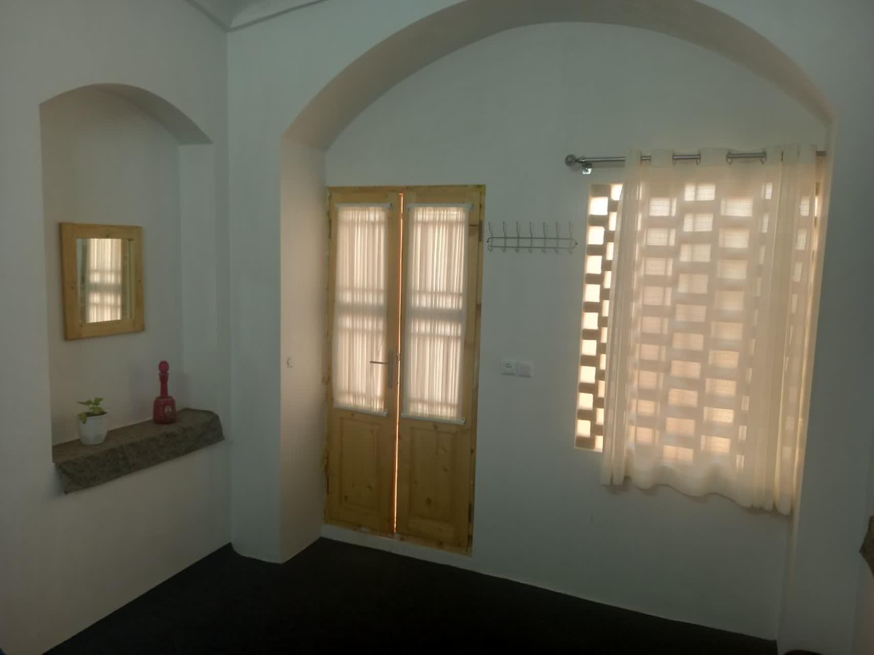 بومگردی سرای بمانی 