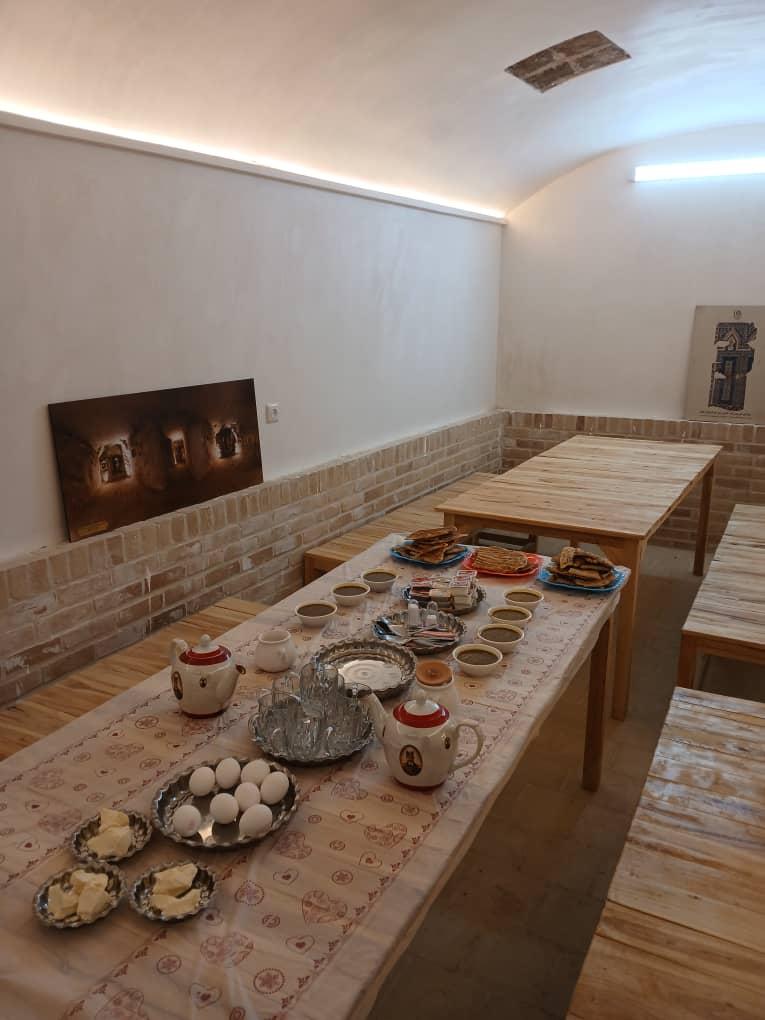 بومگردی سرای بمانی 