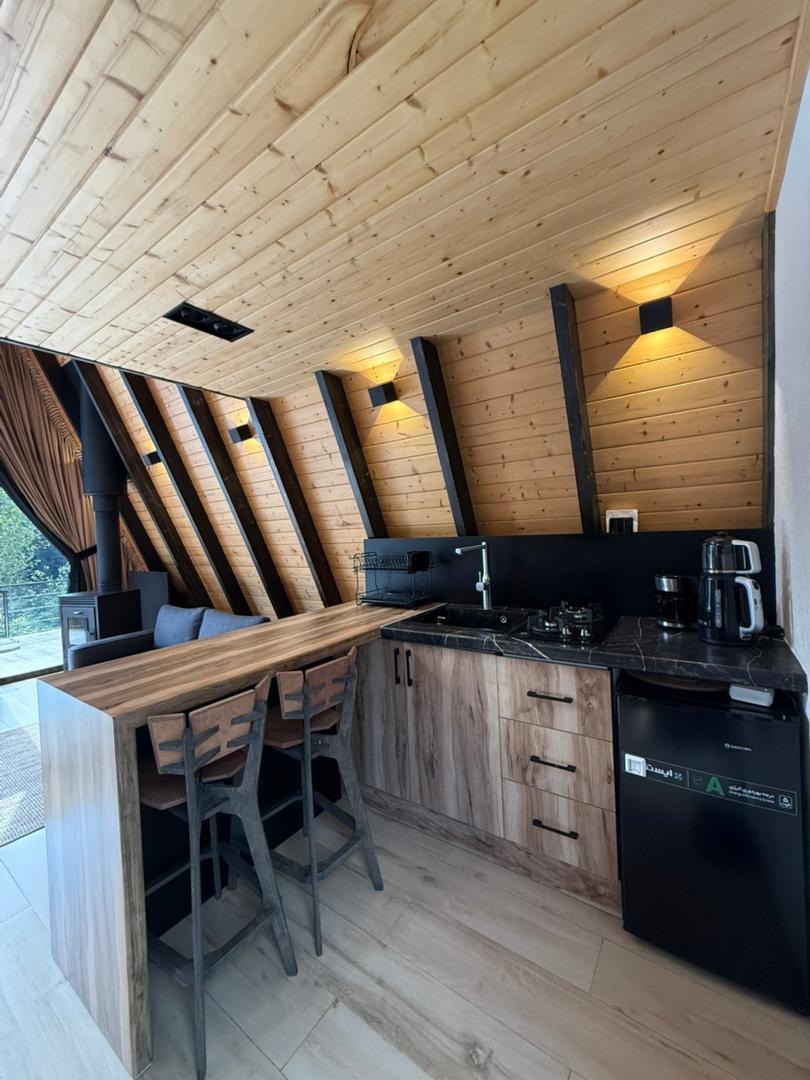 رزرو کلبه سوئیسی جکوزی دار دهلی