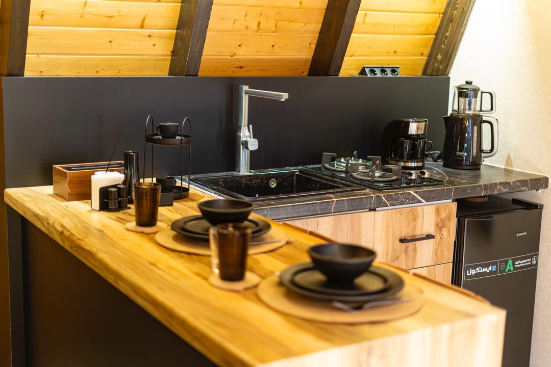 رزرو کلبه سوئیسی جکوزی دار دهلی