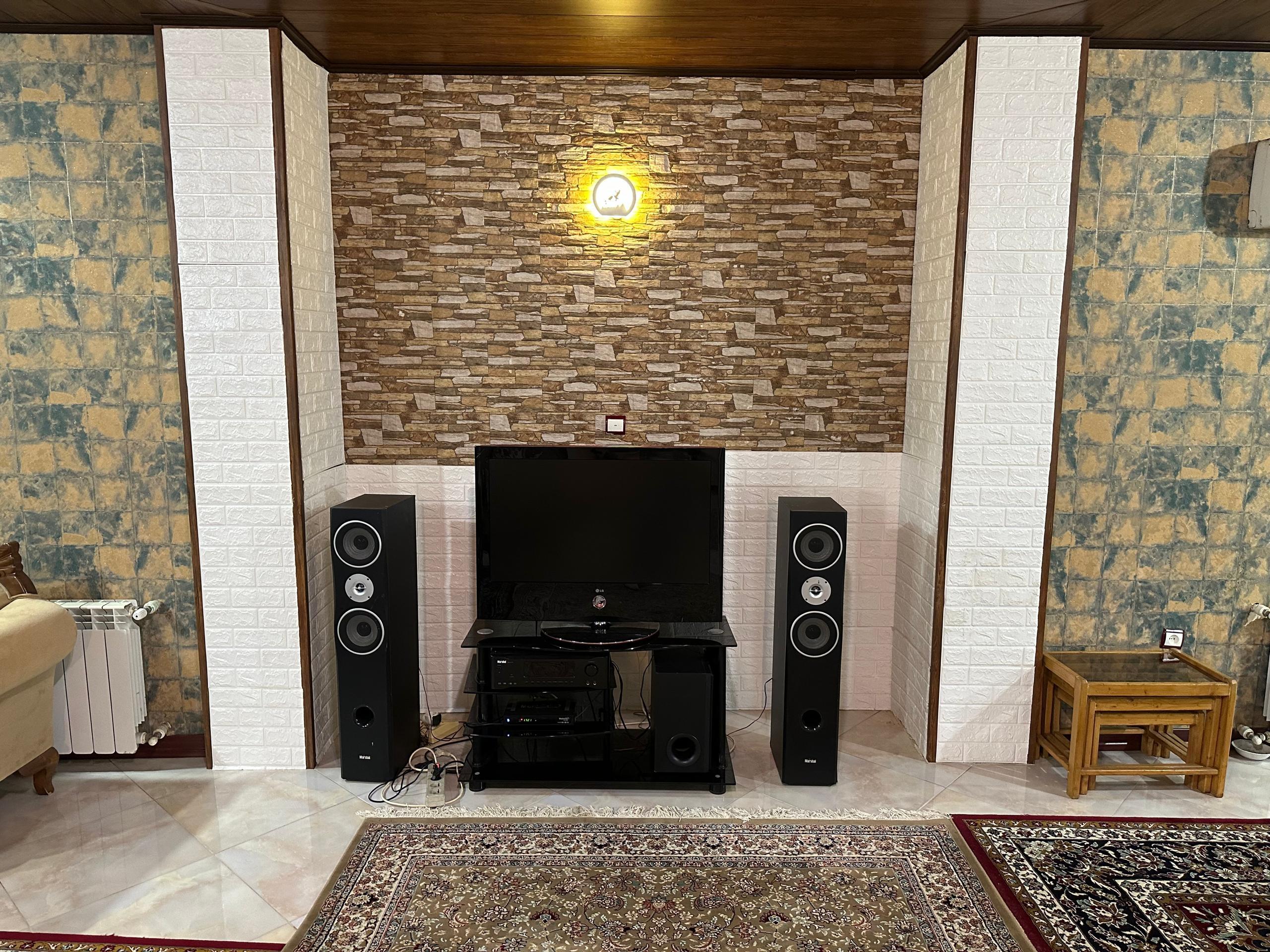 ویلا استخردار فانوس خانوادگی