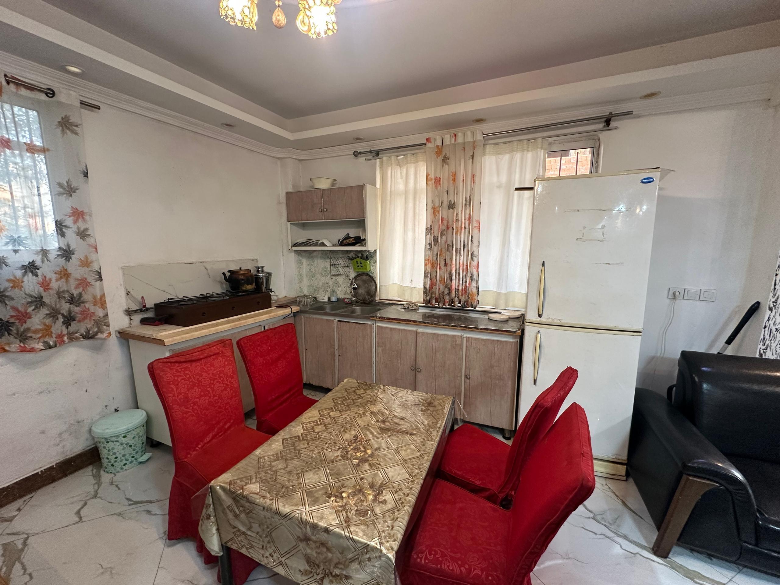 ویلا استخردار فانوس شهرکی