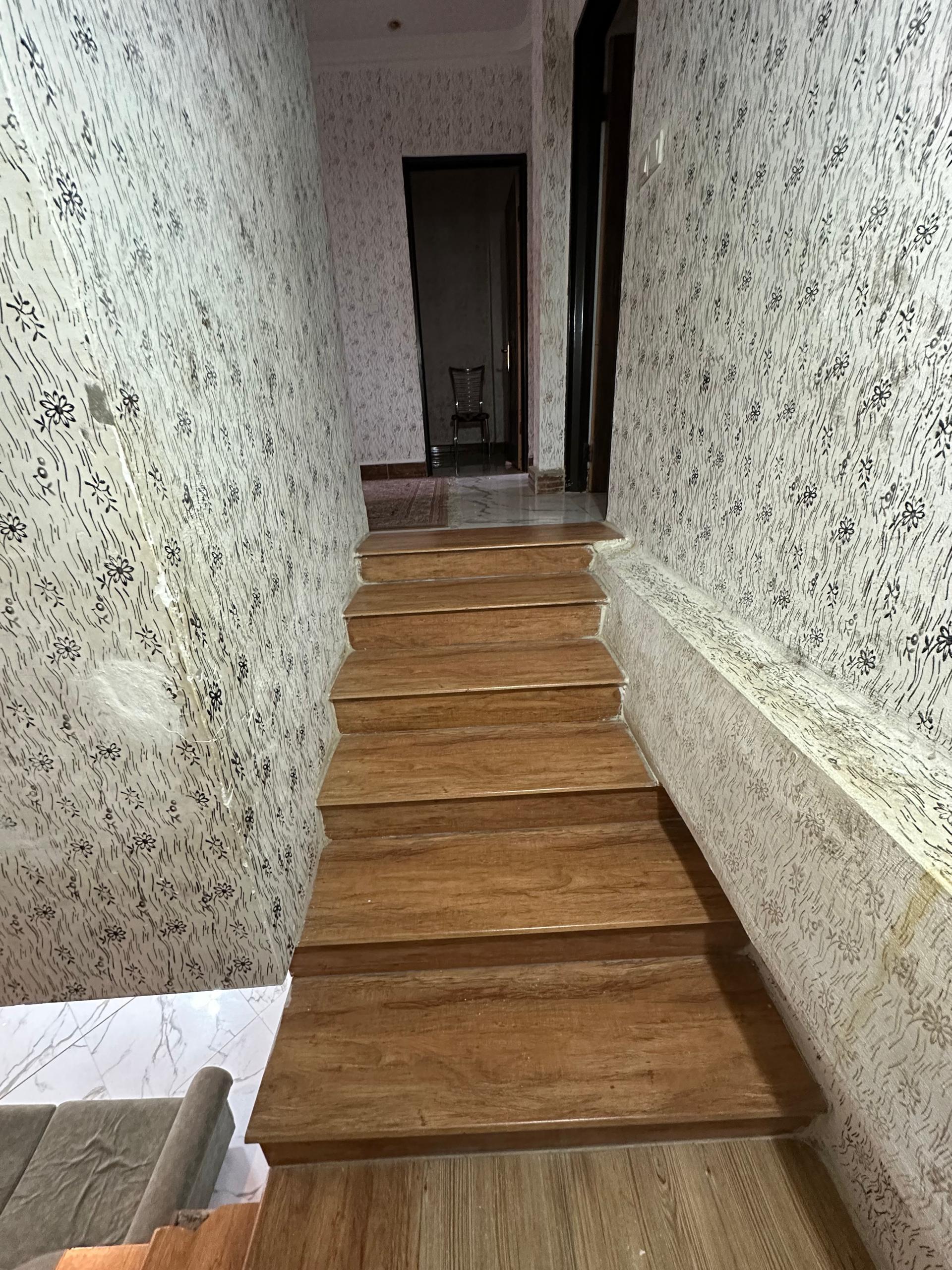 ویلا استخردار فانوس شهرکی