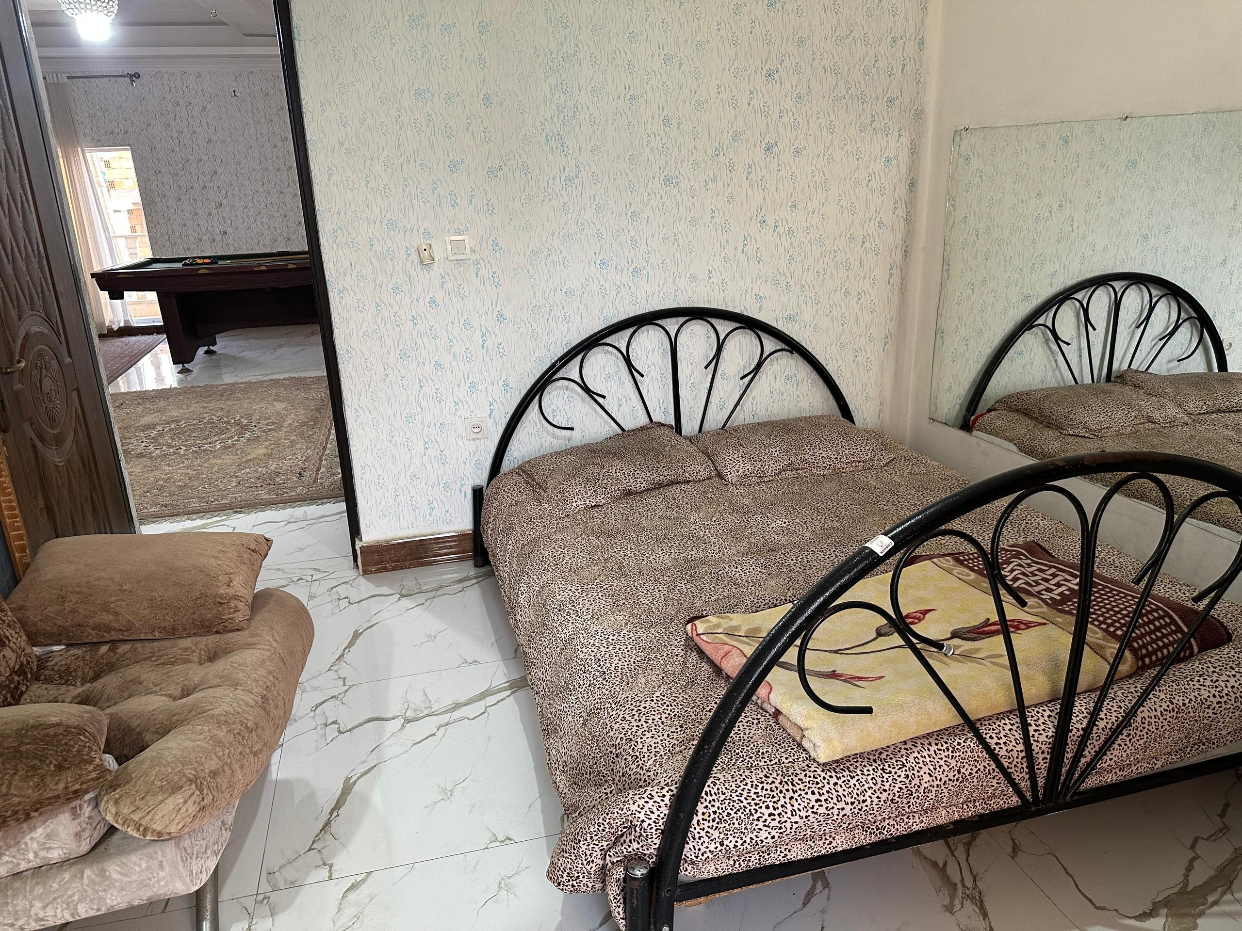 ویلا استخردار فانوس شهرکی