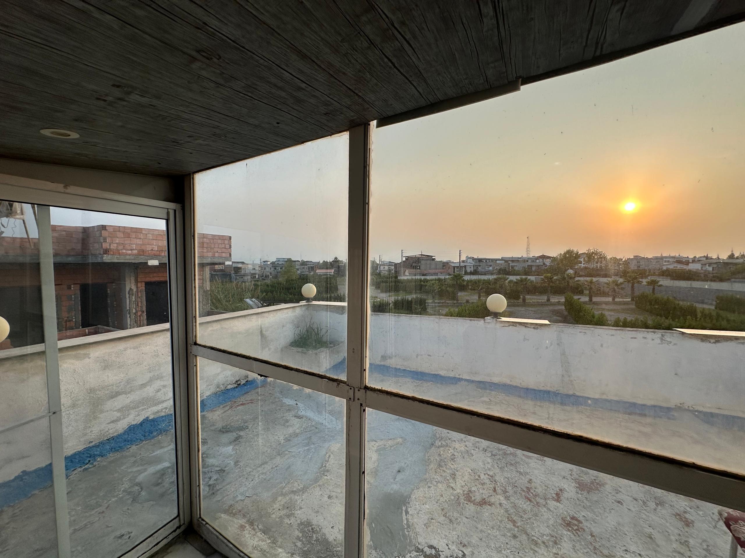 ویلا استخردار فانوس شهرکی