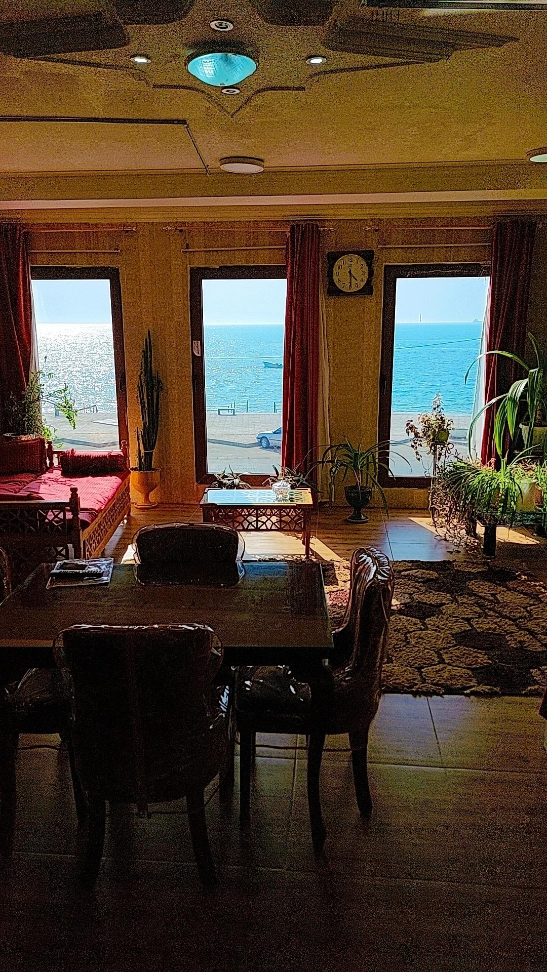 اقامتگاه ساحلی بوشهر