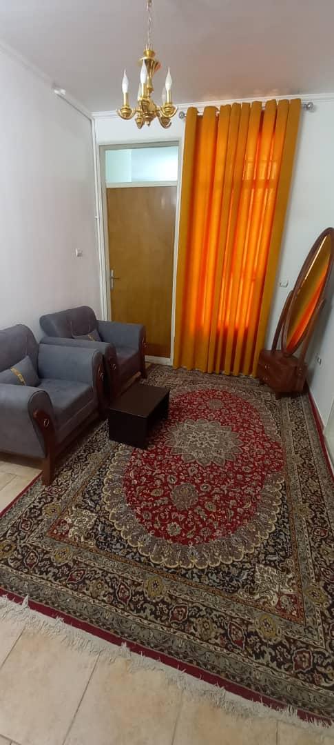 اجاره آپارتمان سه خوابه ثمر