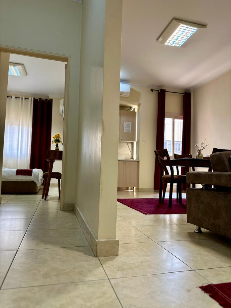 هتل آپارتمان تک خوابه سورنا 