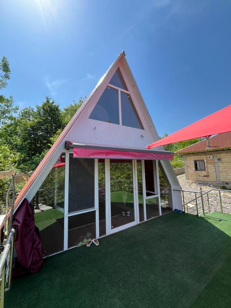 کلبه جنگلی سوئیسی وارش 