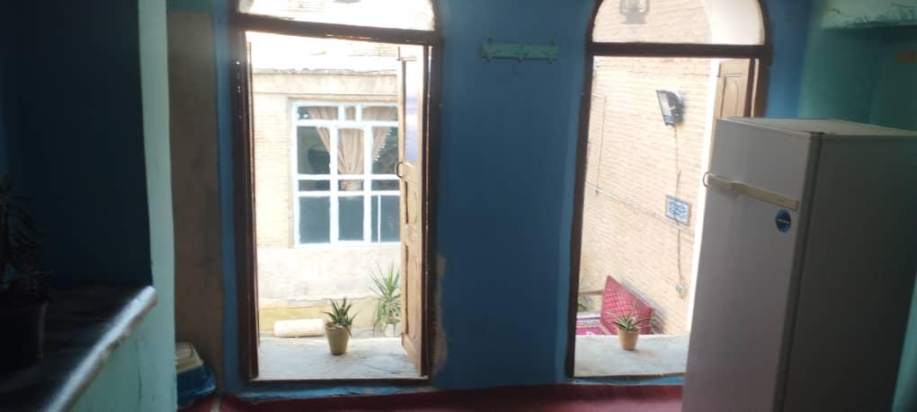 بوم گردی خانه فیروزه ای شیراز