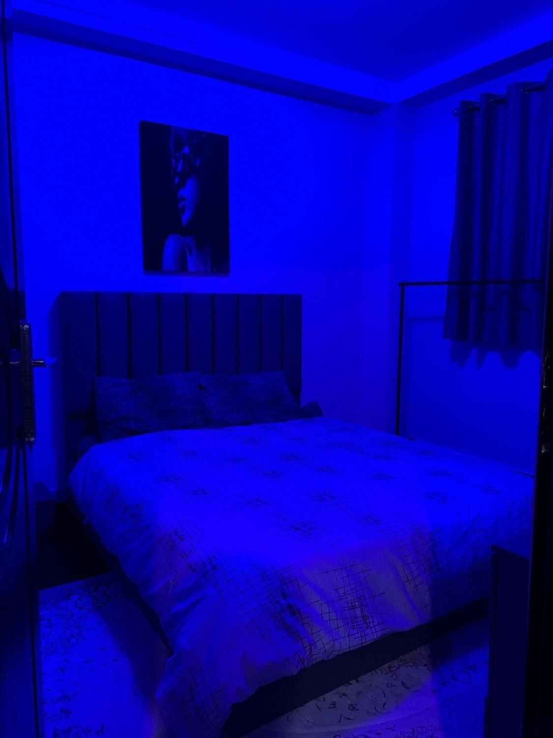 آپارتمان لوکس دو خوابه گلشهر