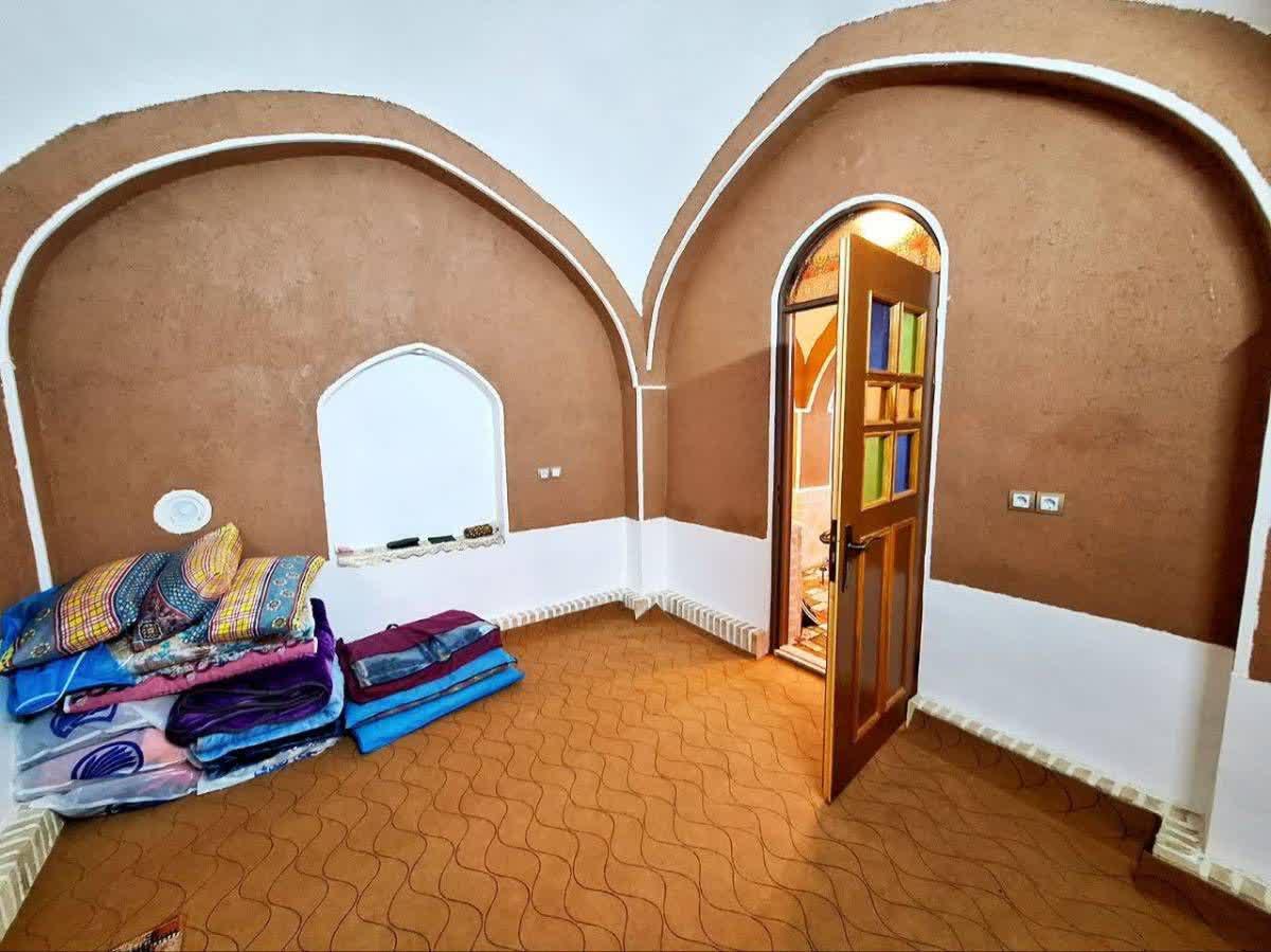 اقامتگاه سنتی آوای کویر 