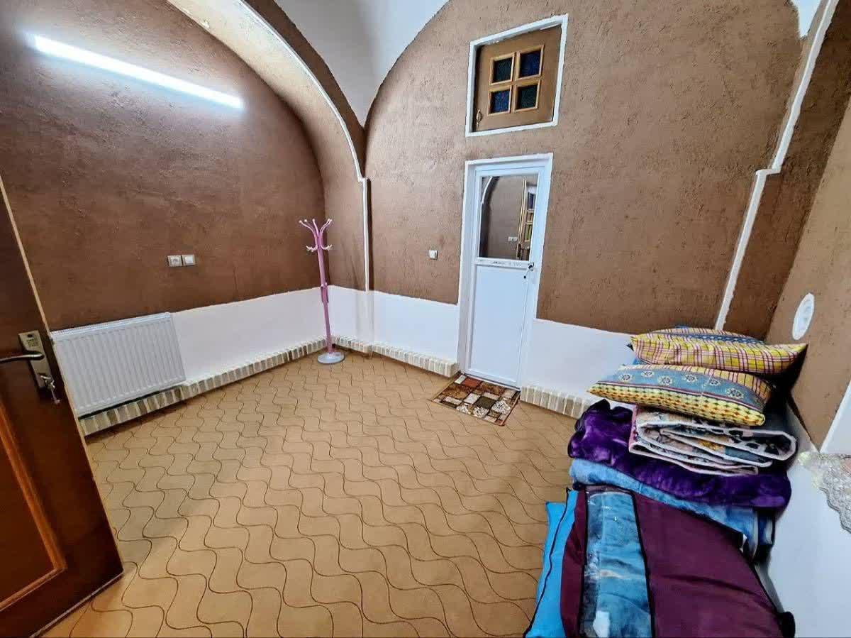 اقامتگاه سنتی آوای کویر 