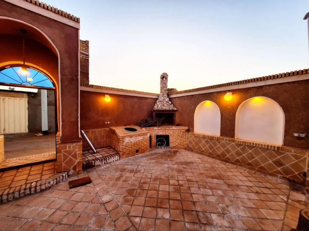 اقامتگاه سنتی آوای کویر 