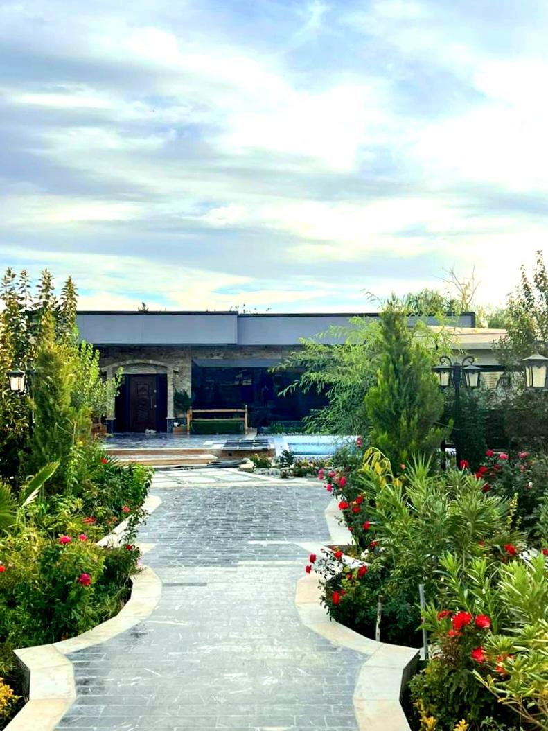 ویلای دوخواب استخردار خورشید