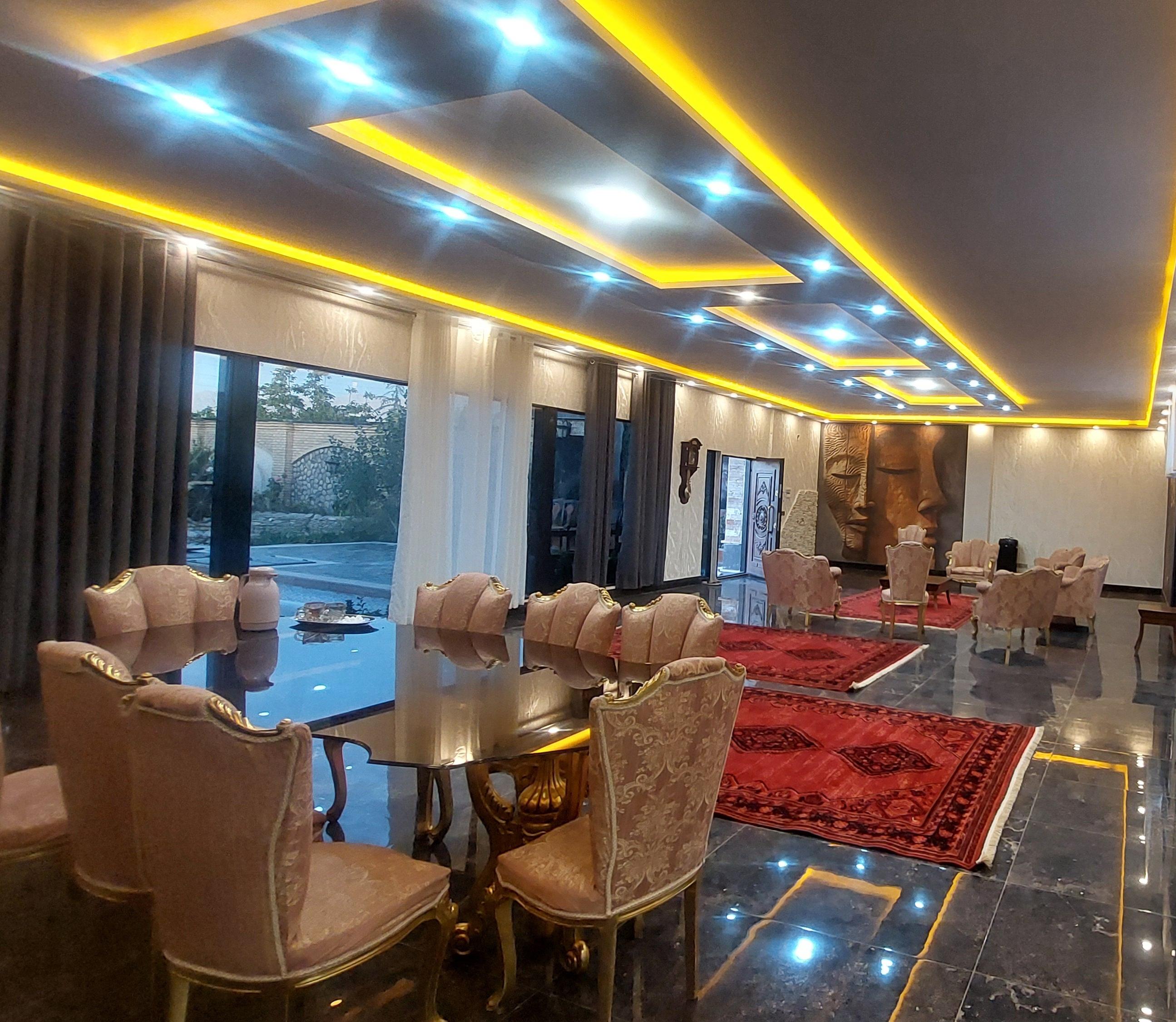 ویلای دوخواب استخردار خورشید