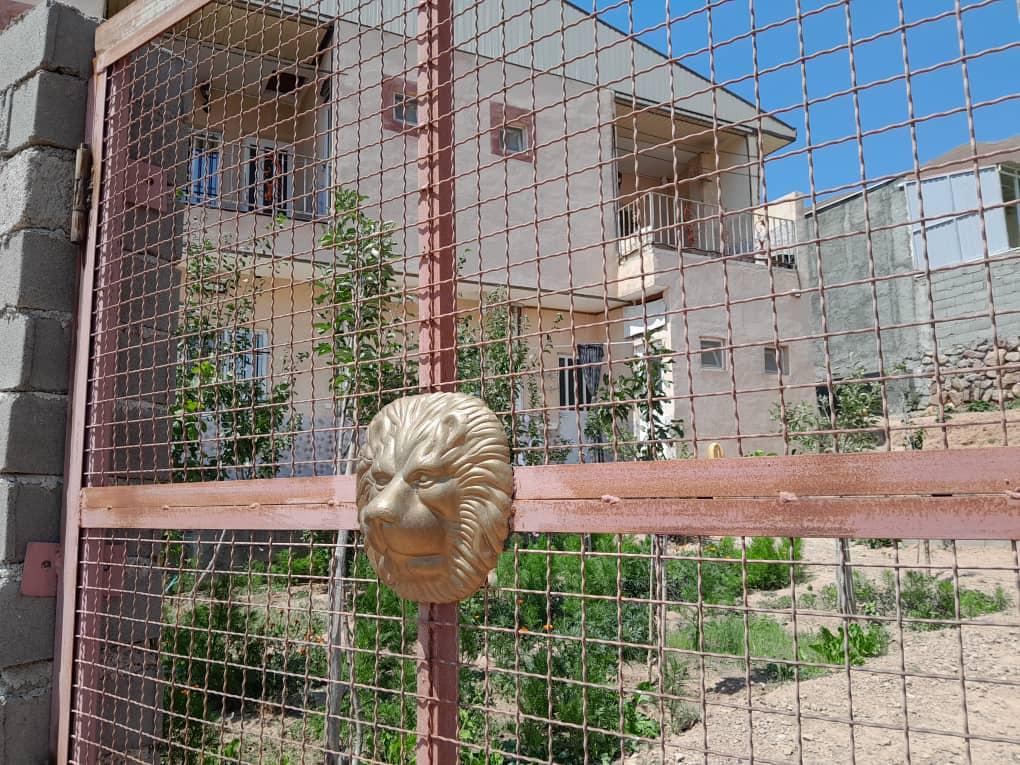 واحد تک خوابه شهمیرزاد 