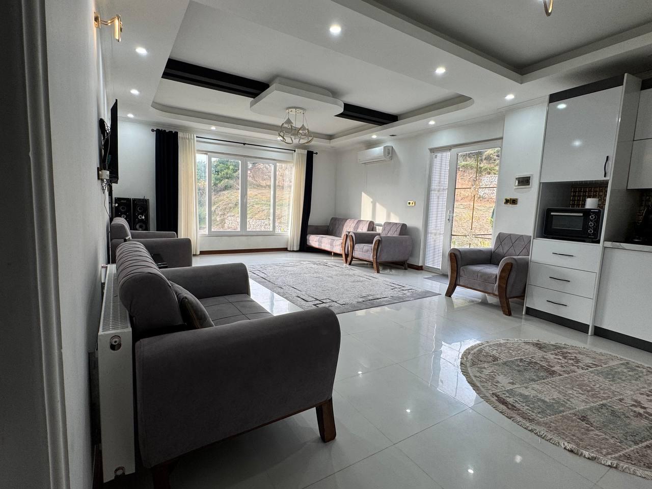 ویلای استخردار ویو جنگل