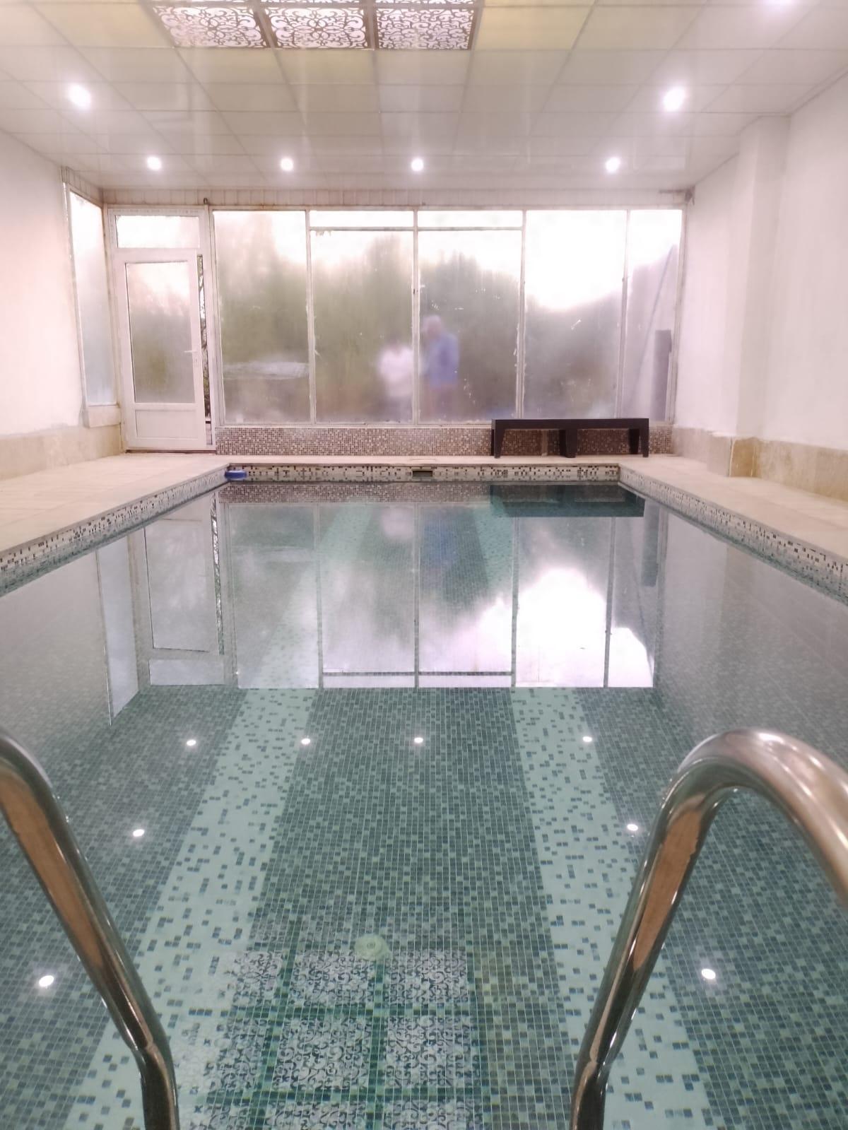 ویلایی دو خوابه با استخر آبگرم