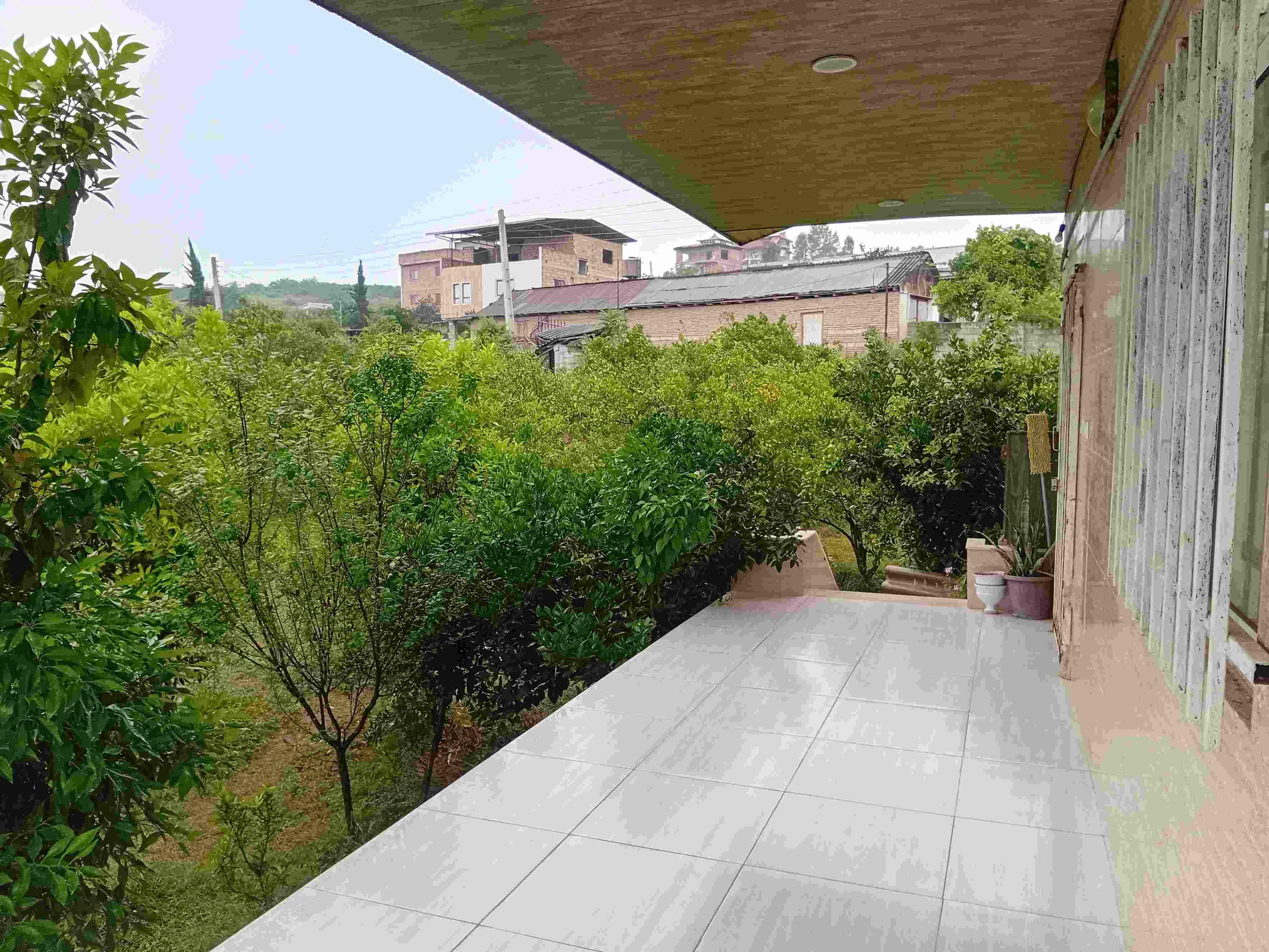 ویلای تک خوابه سرسبز