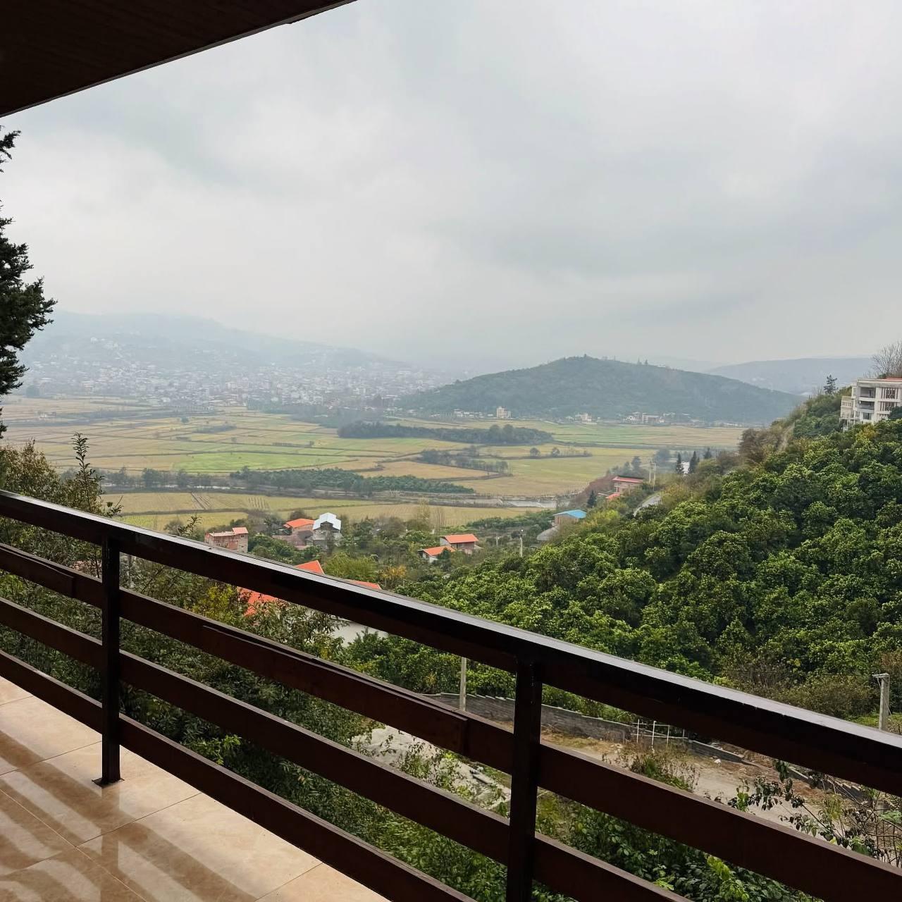 ویلای استخردار ویو جنگل