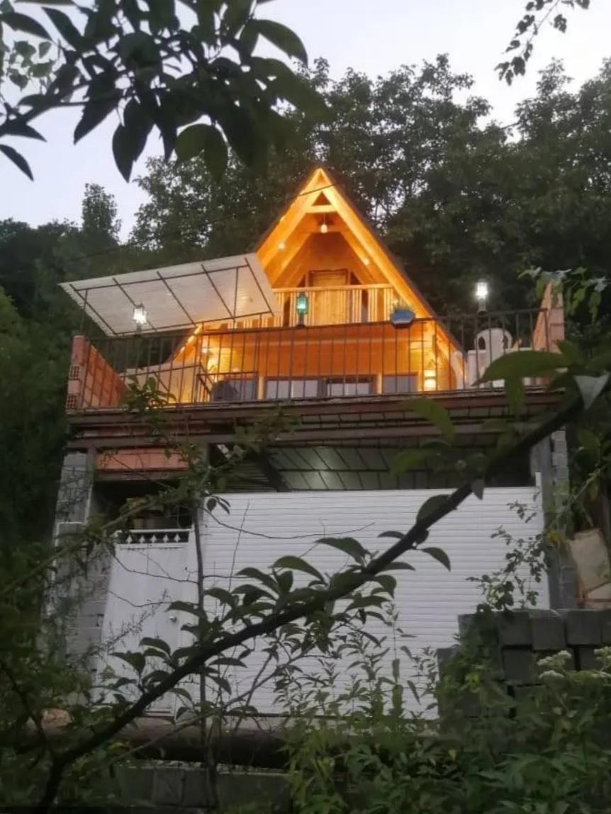 کلبه سوئیسی دوبلکس آلپ