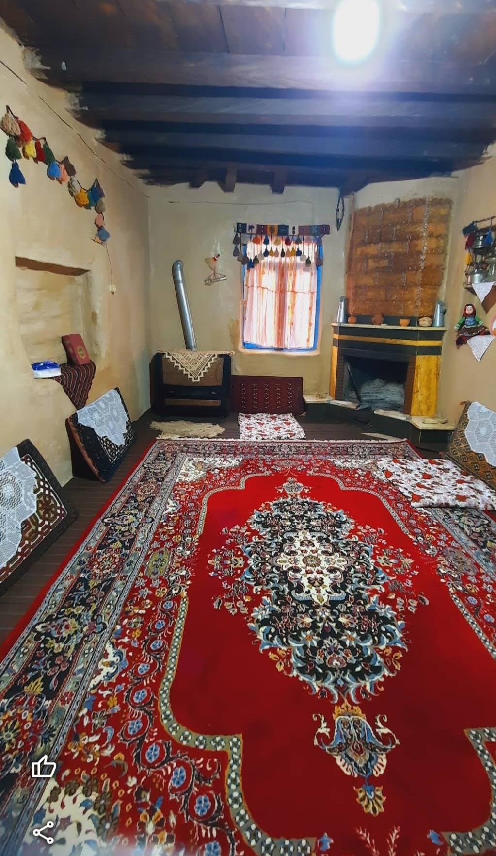 اقامتگاه بومگردی در تنکابن