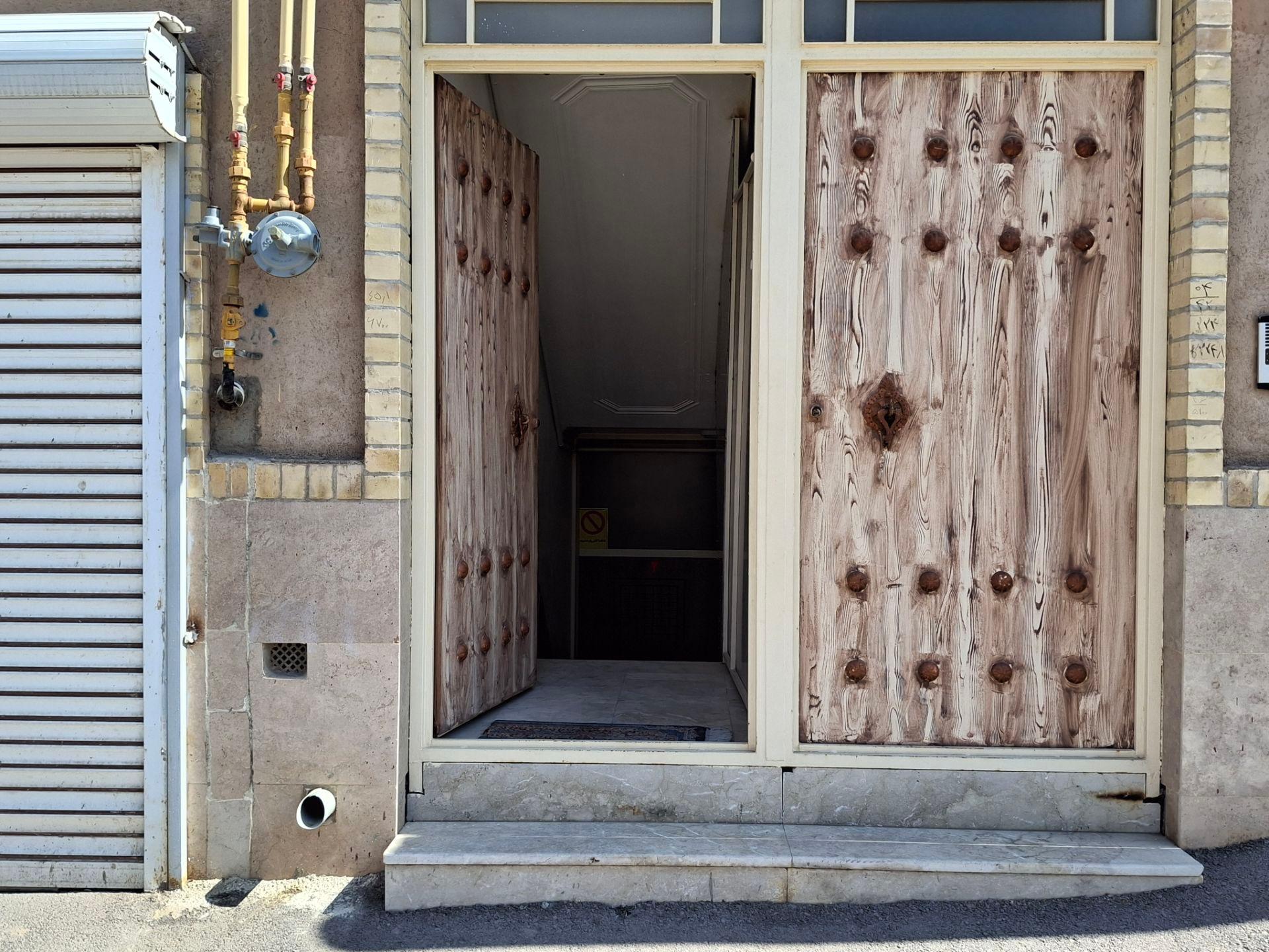 خانه مسافر واحد دو زیرهمکف 