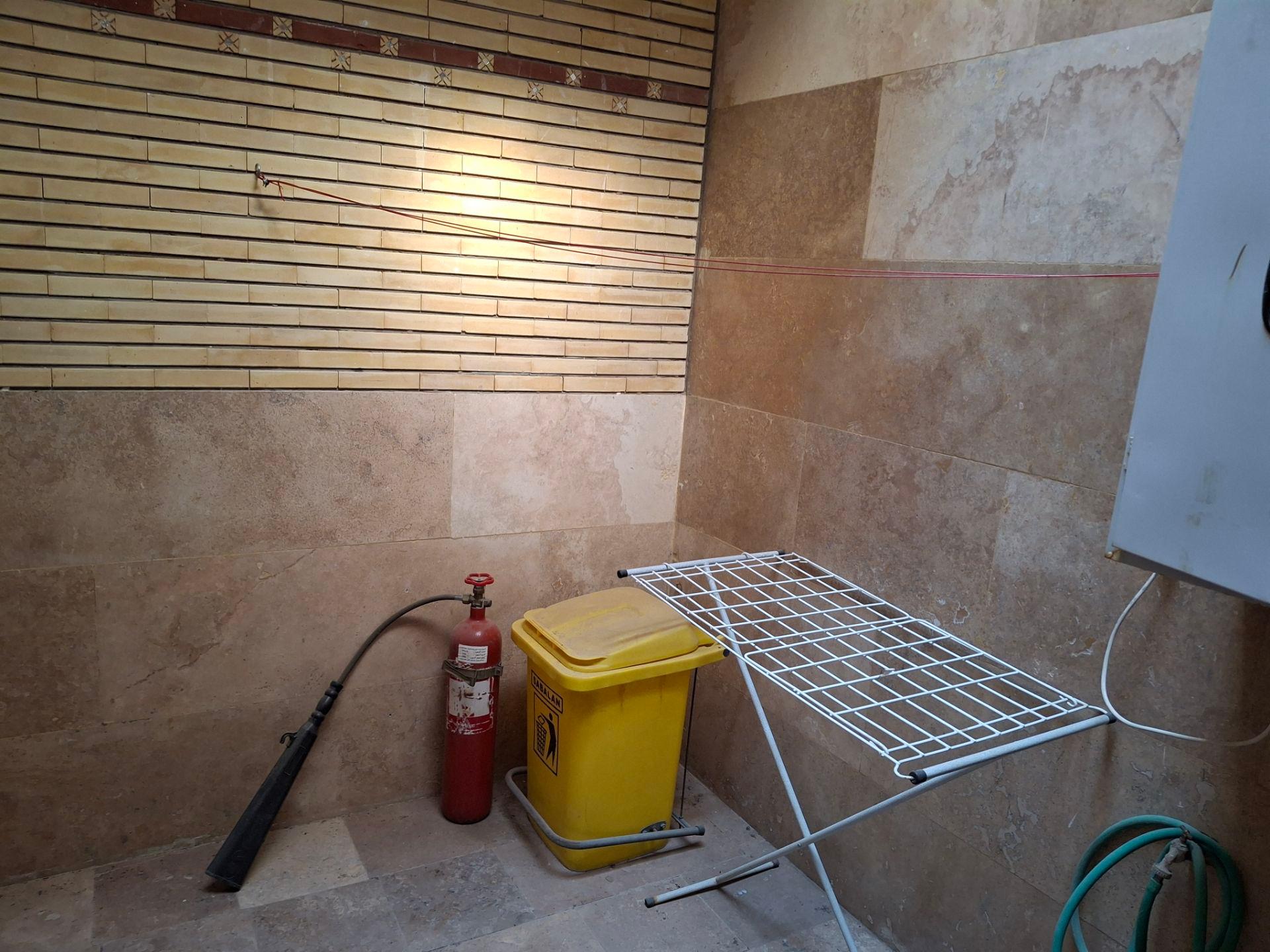 خانه مسافر واحد دو زیرهمکف 