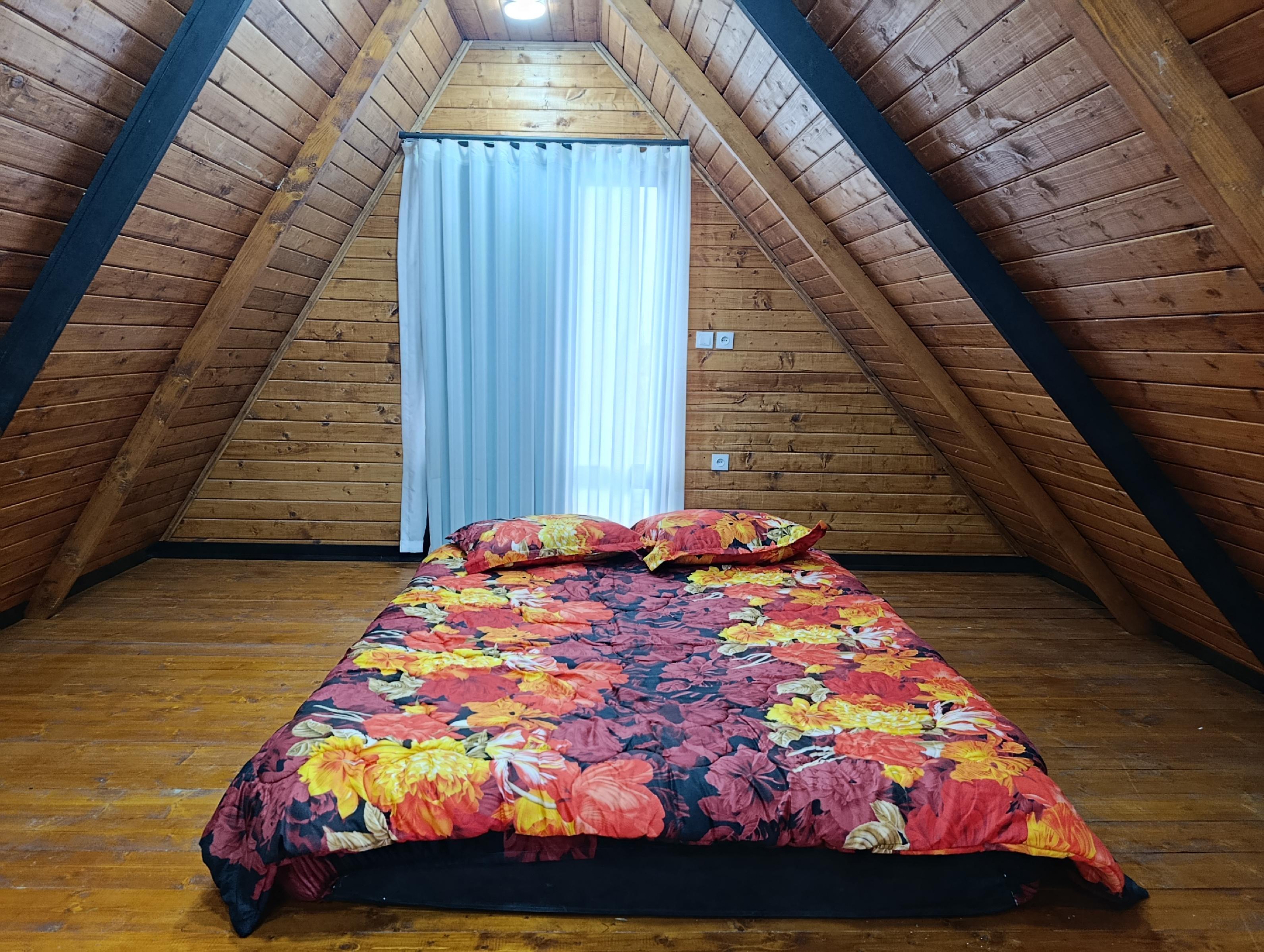 کلبه سوئیسی دوبلکس استخردار 