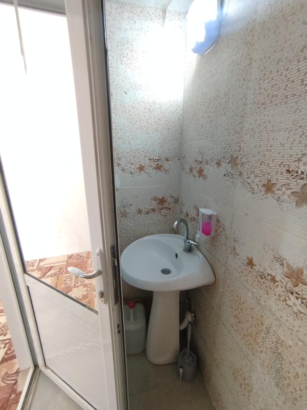 واحد تک خواب همت آباد همکف