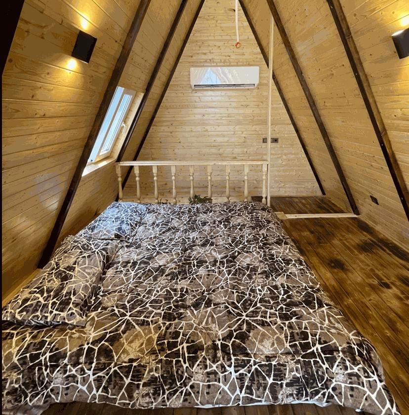 کلبه سوئیسی تک خواب سولین