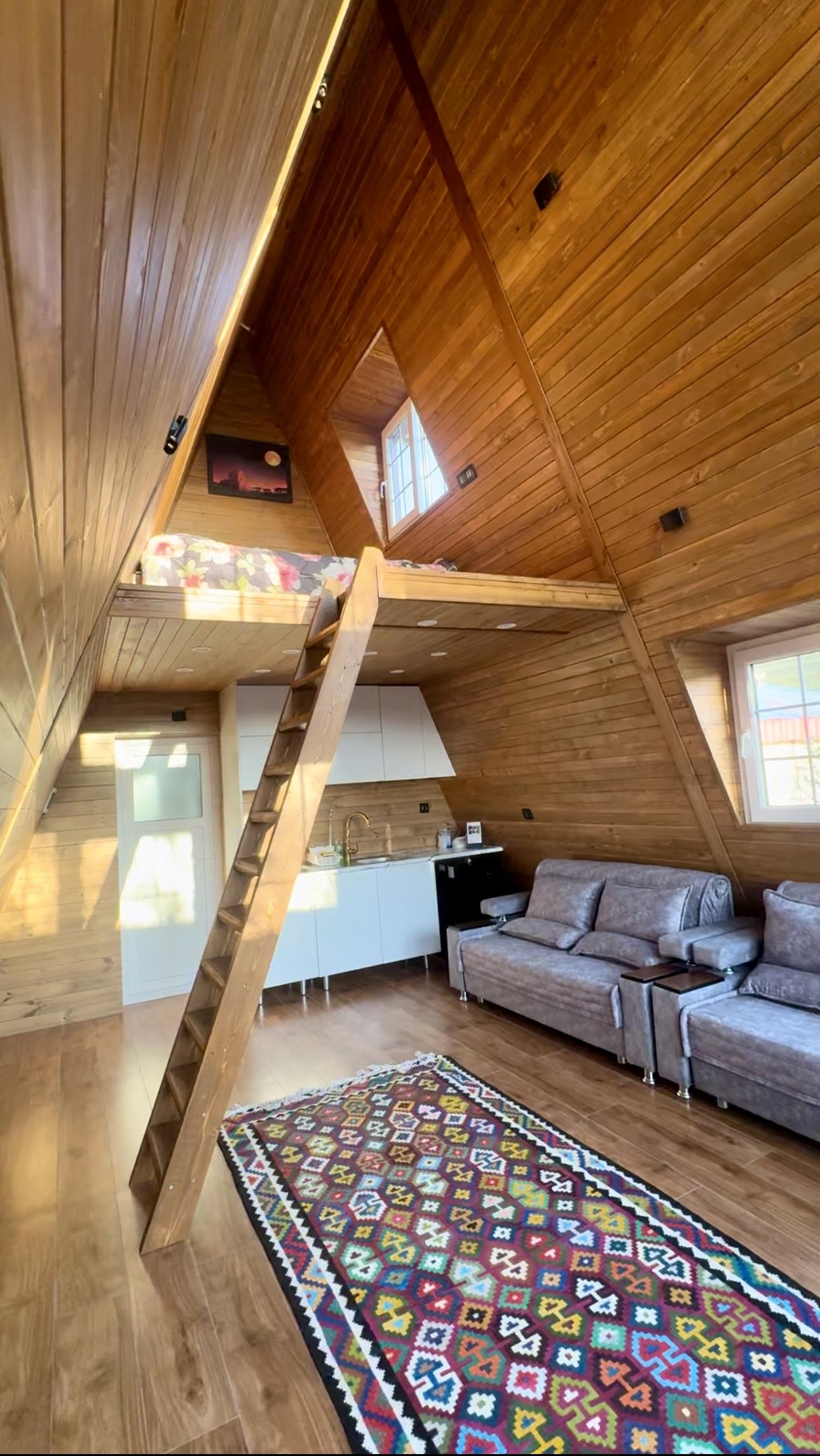 کلبه چوبی تک خوابه پارسه 