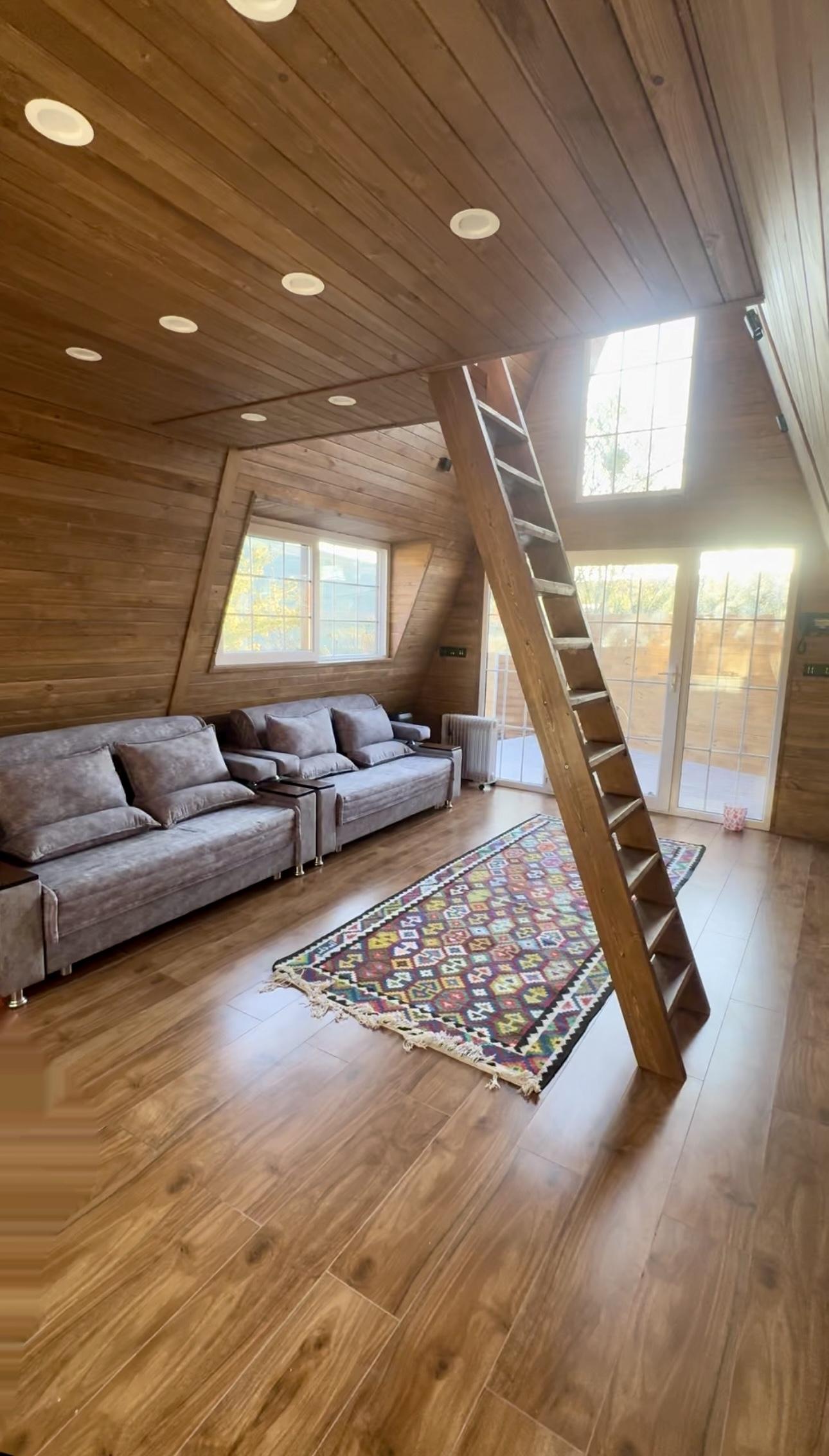 کلبه چوبی تک خوابه پارسه 