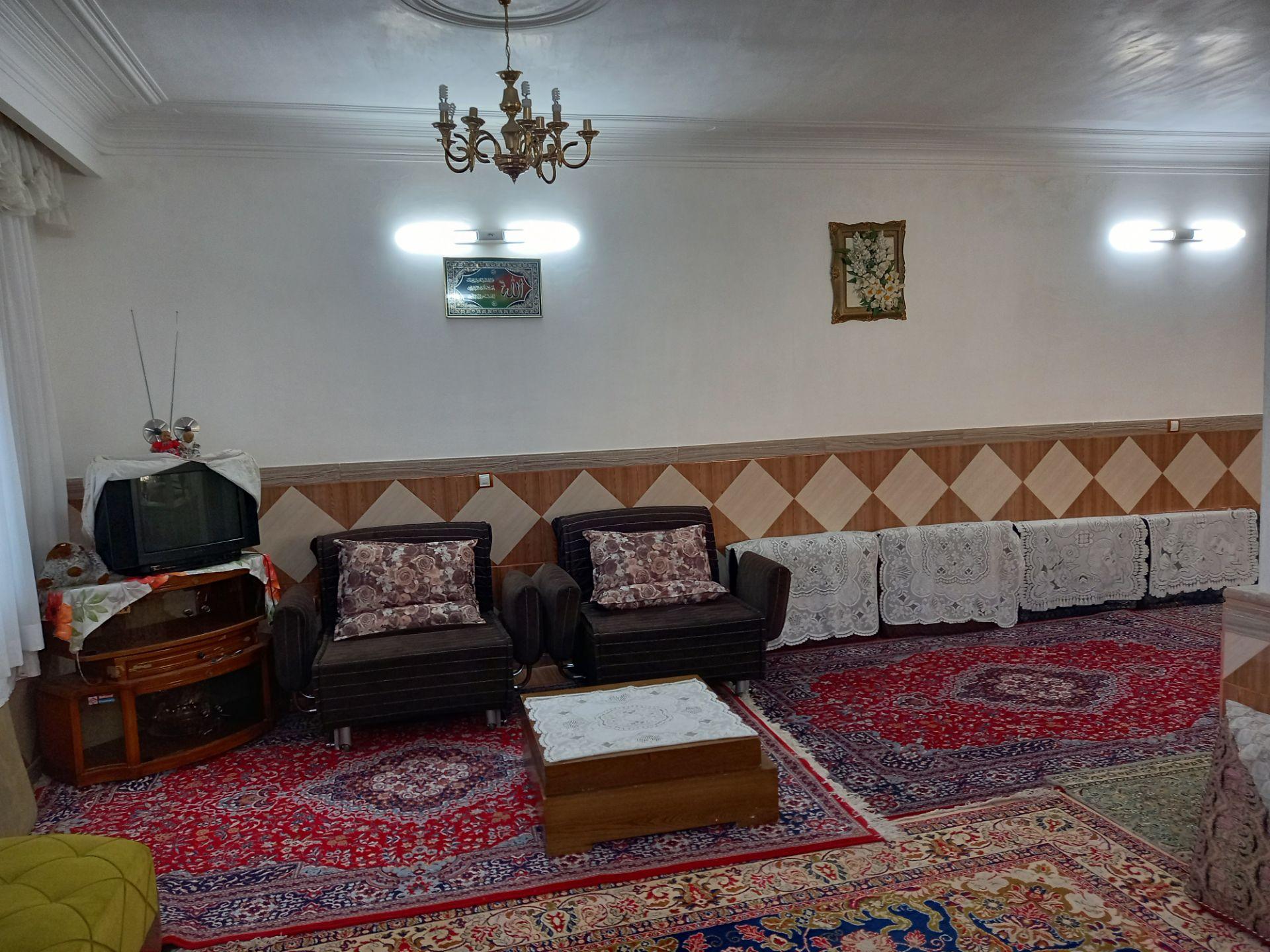 اجاره آپارتمان دربست در الموت 